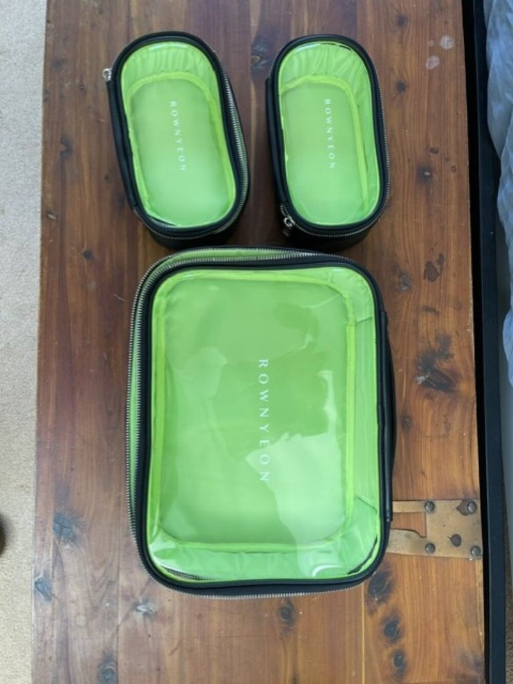 Rownyeon storage travel case